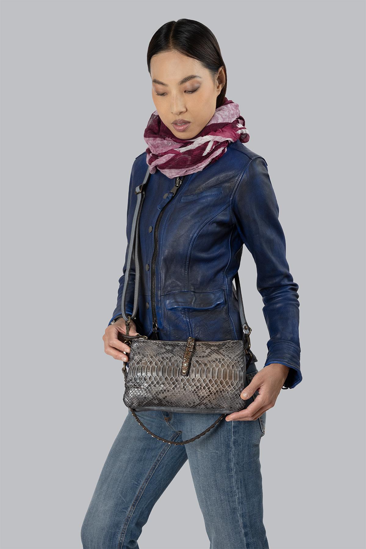 Kaylu Regin Python jeans